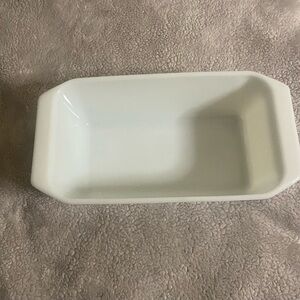 Pyrex Opal loaf pan, great condition